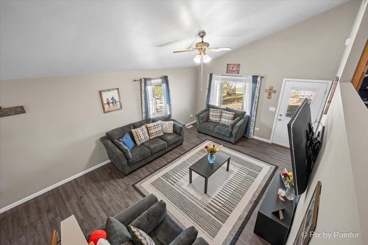 2703 21st Street, Zion, IL 60099