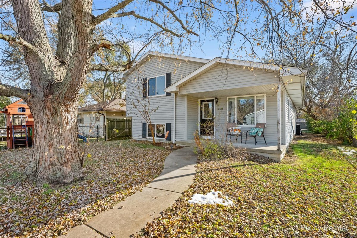 2703 21st Street, Zion, IL 60099