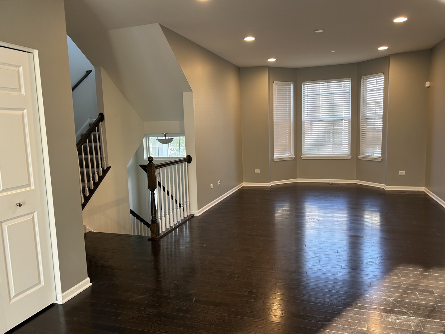 2953 Madison Drive #2953, Naperville, IL 60564