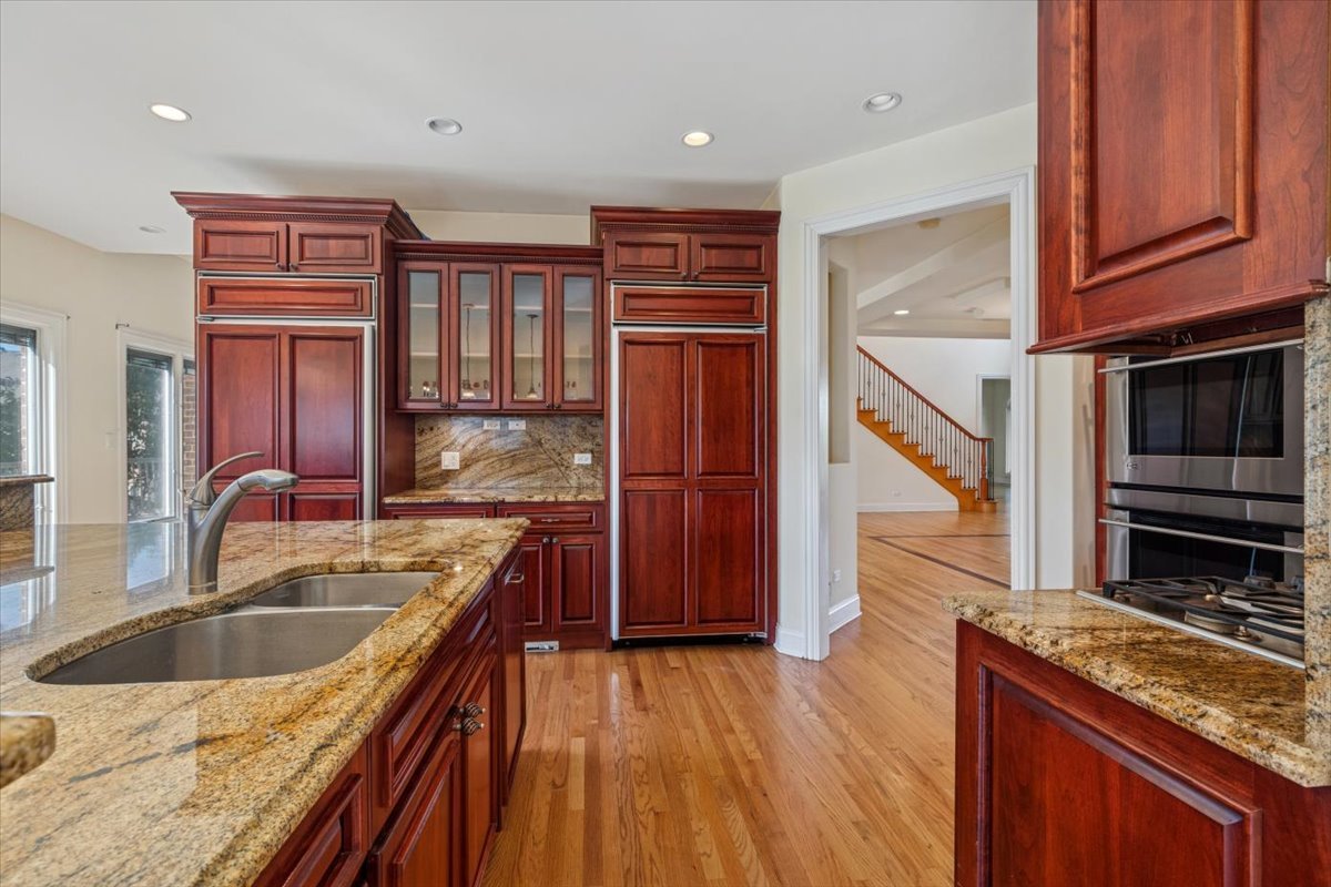 12328 Province Drive, Lemont, IL 60439