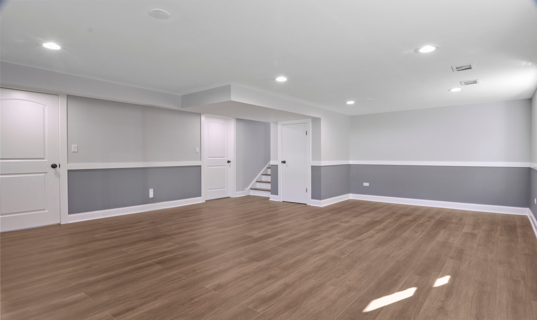 5748 W 89th Place, Oak Lawn, IL 60453