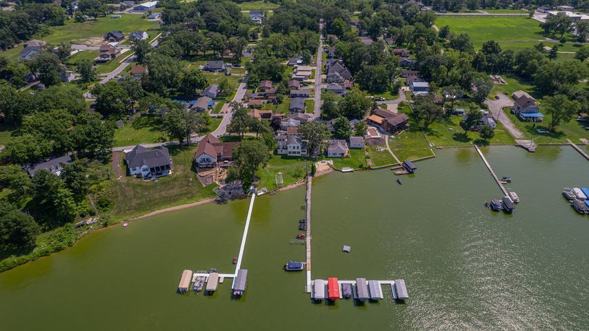 7516 W 136th Lane, Cedar Lake, IN 46303