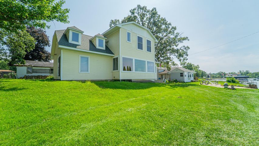 7516 W 136th Lane, Cedar Lake, IN 46303