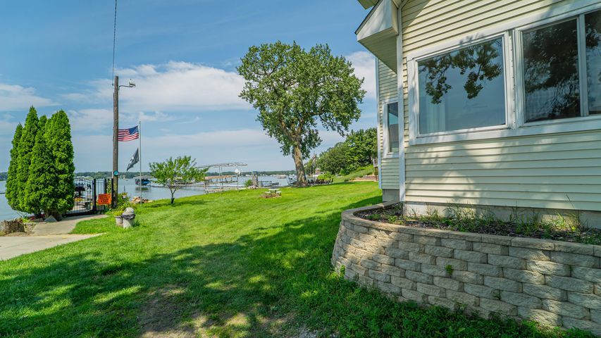 7516 W 136th Lane, Cedar Lake, IN 46303