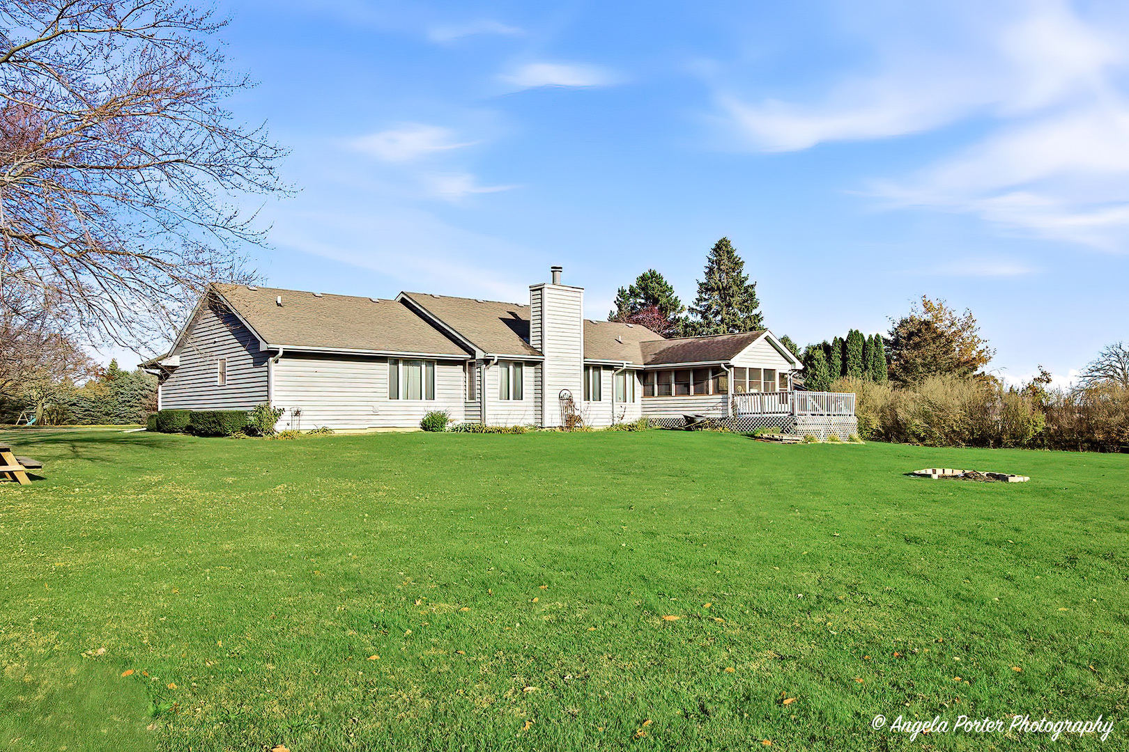 23209 Cals Court, Harvard, IL 60033