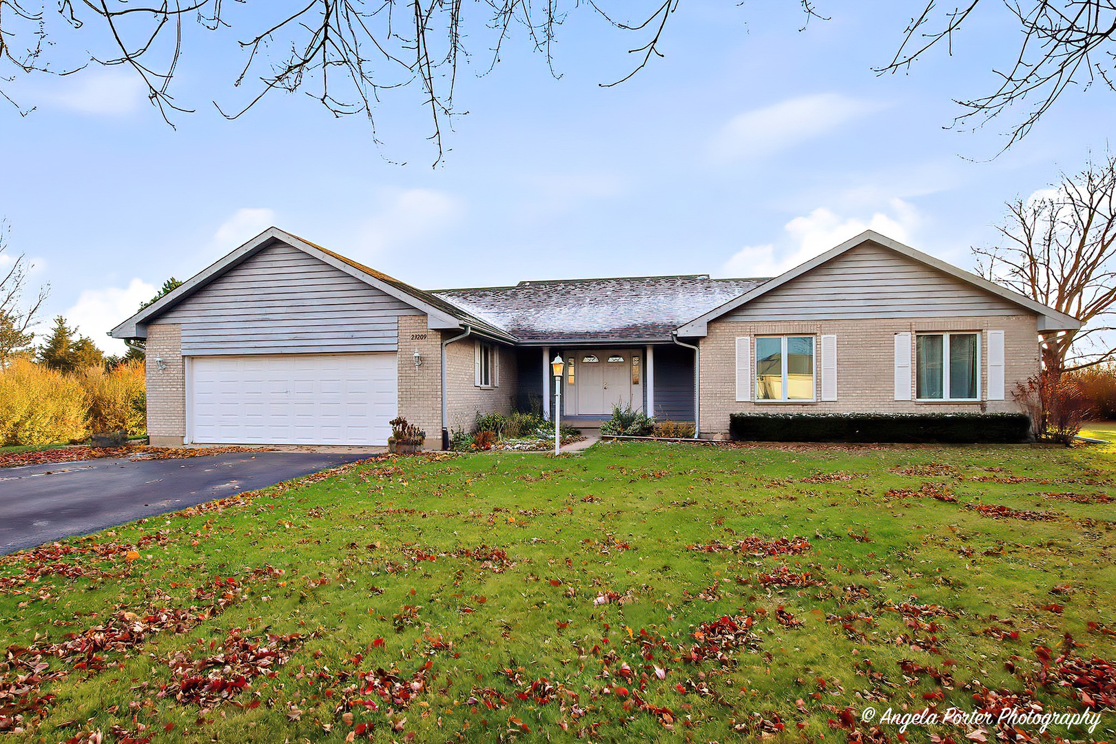 23209 Cals Court, Harvard, IL 60033