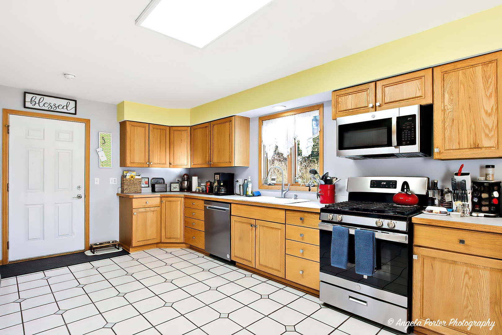 23209 Cals Court, Harvard, IL 60033