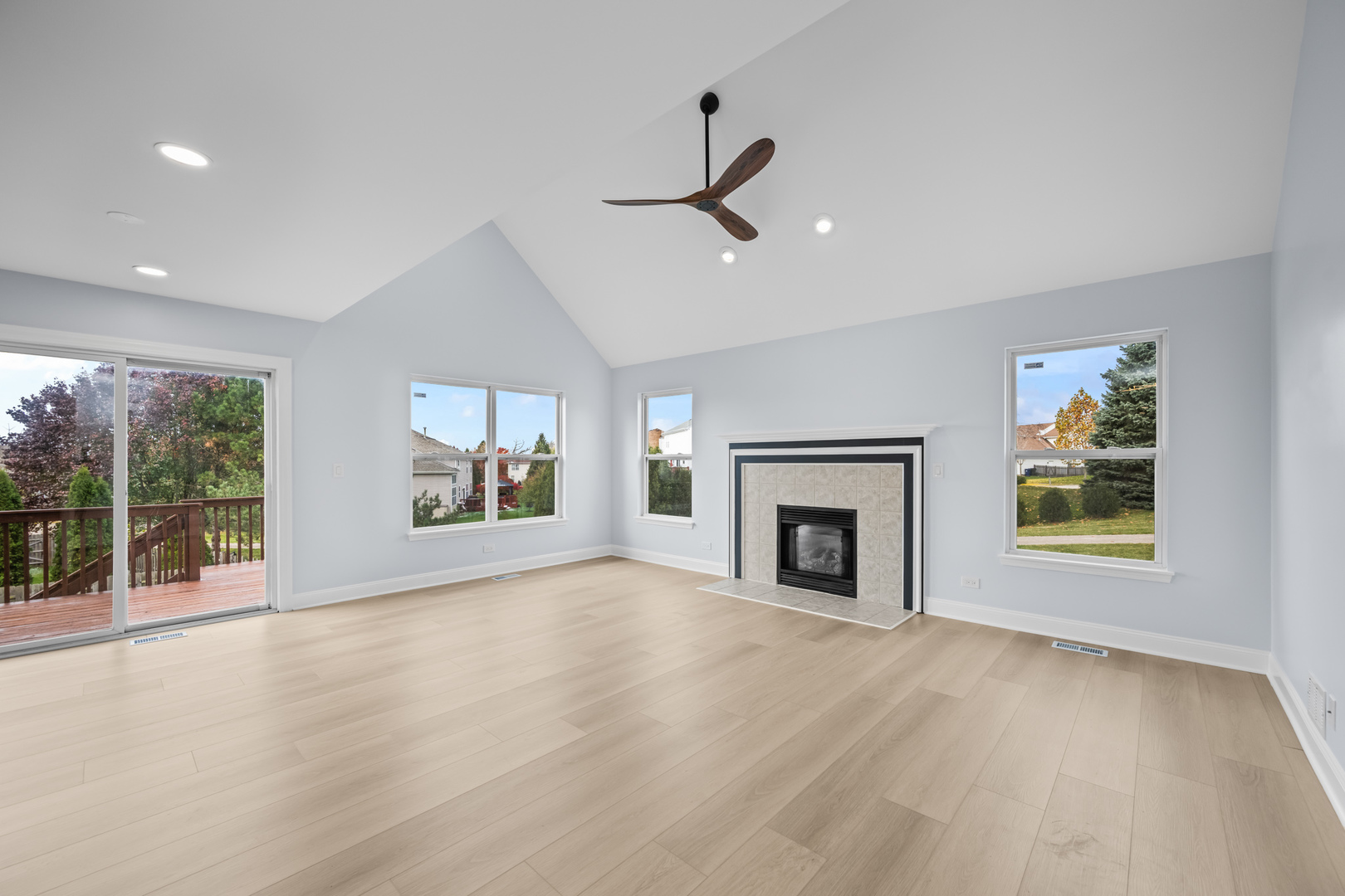 400 Diamond Back Way, Algonquin, IL 60102