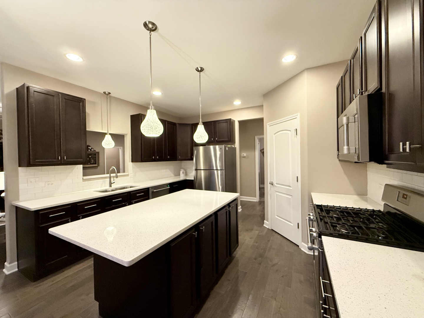 21053 Benjamin Drive, Shorewood, IL 60404