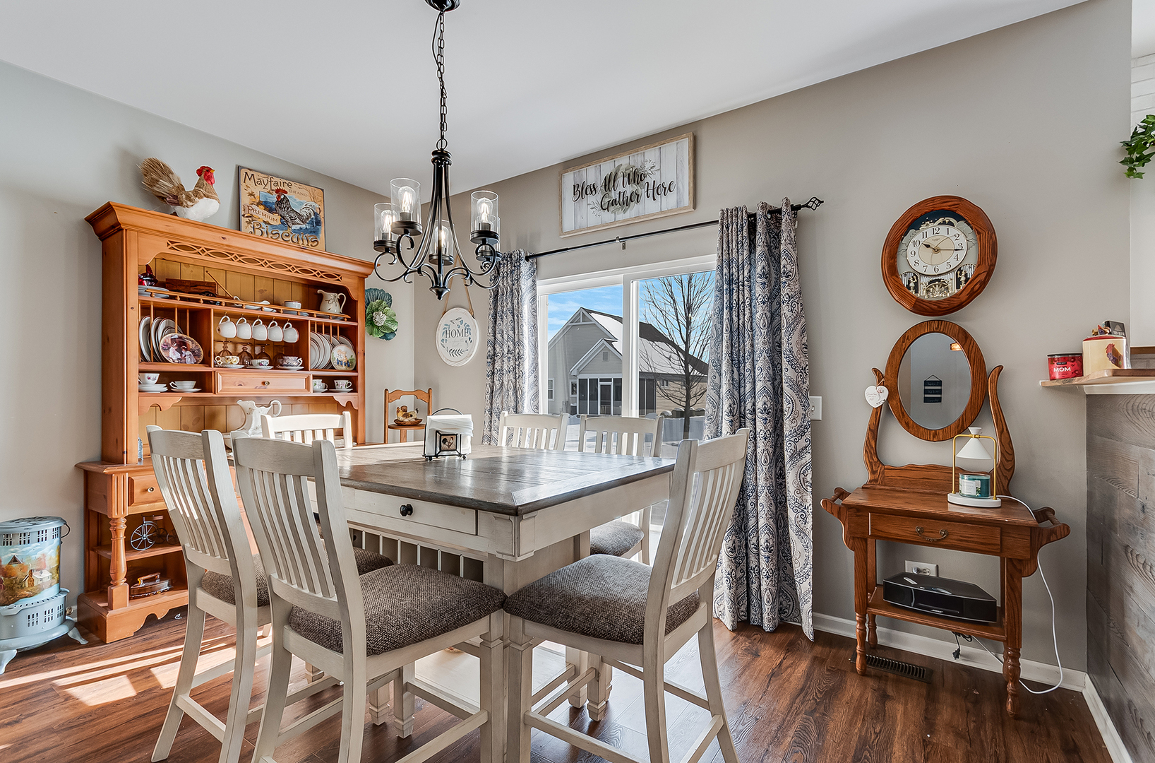 2525 Park Ridge Court #2525, Crest Hill, IL 60403