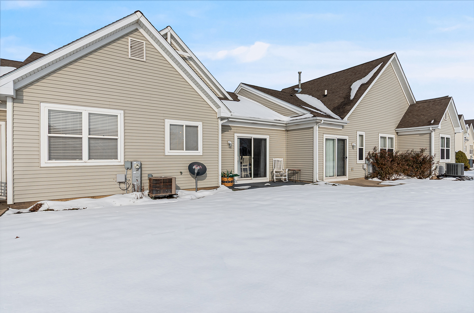 2525 Park Ridge Court #2525, Crest Hill, IL 60403