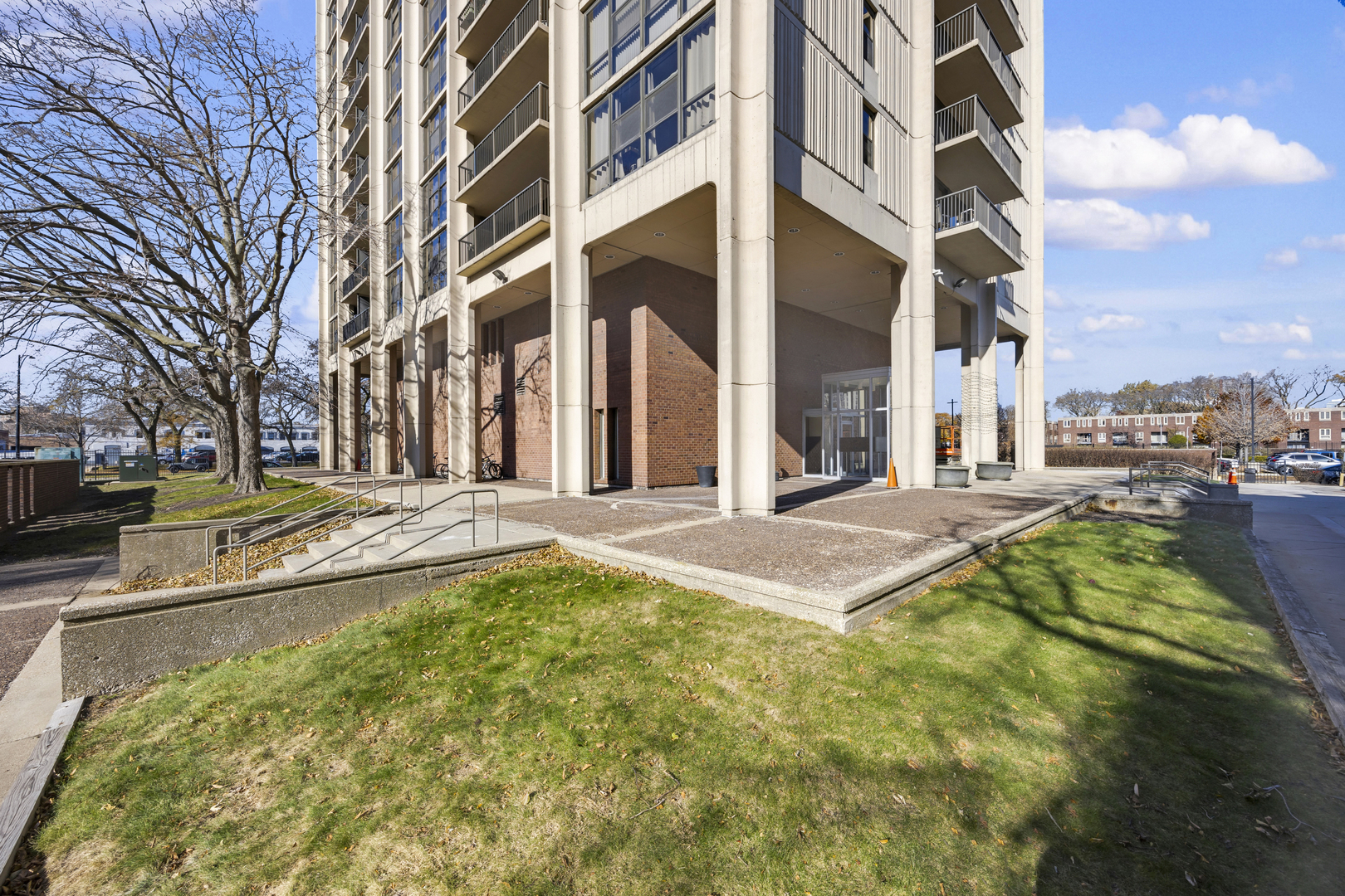 2901 S Michigan Avenue #908, Chicago, IL 60616