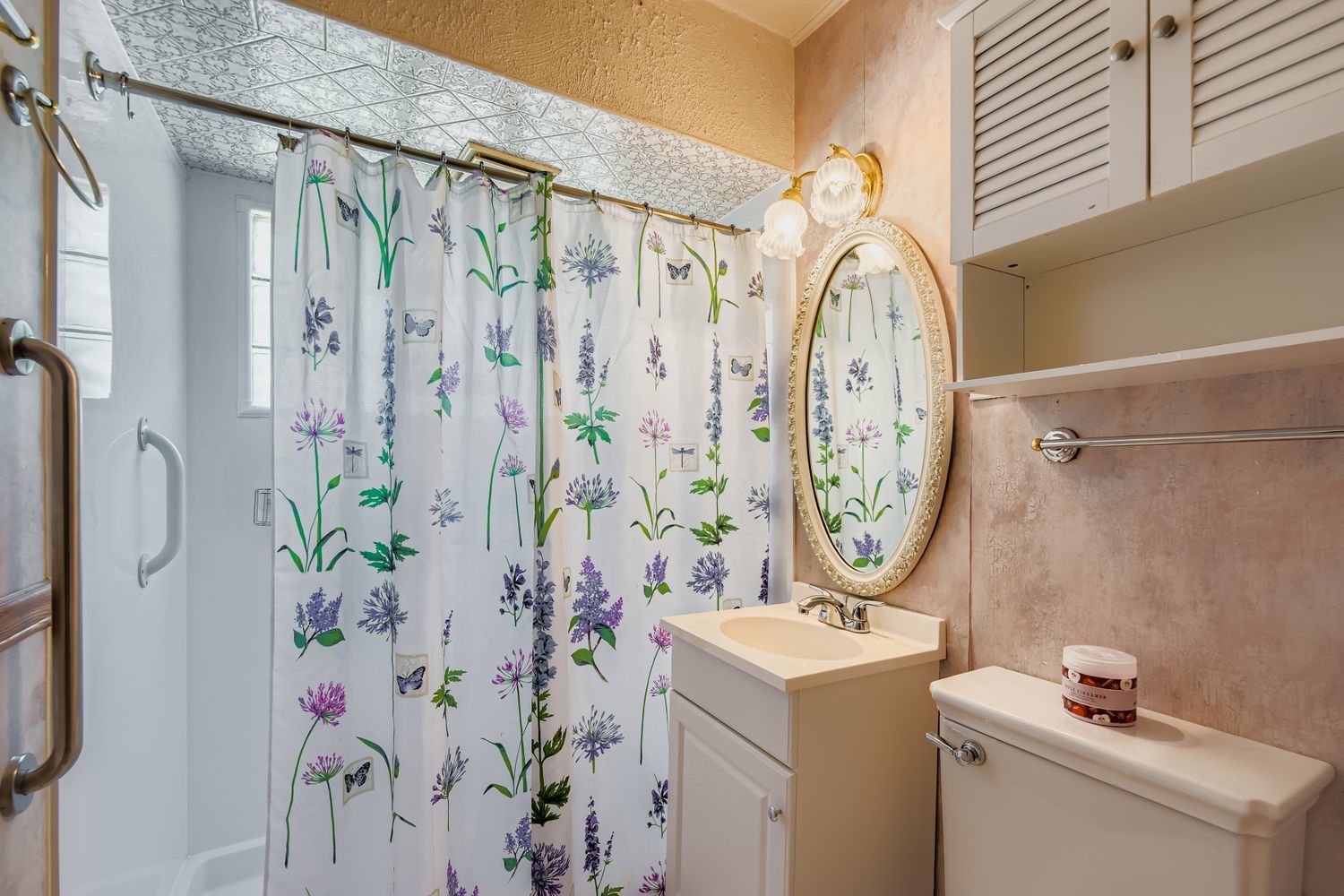 4857 S Lorel Avenue, Chicago, IL 60638