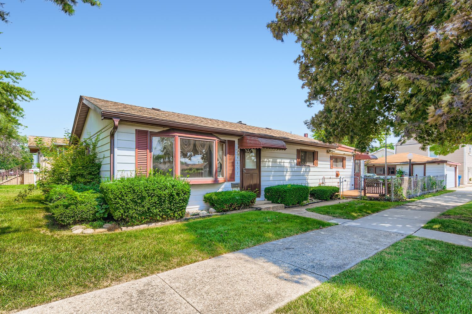 4857 S Lorel Avenue, Chicago, IL 60638