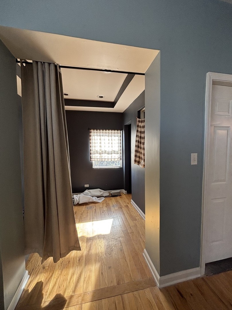 3553 W Cermak Road, Chicago, IL 60623