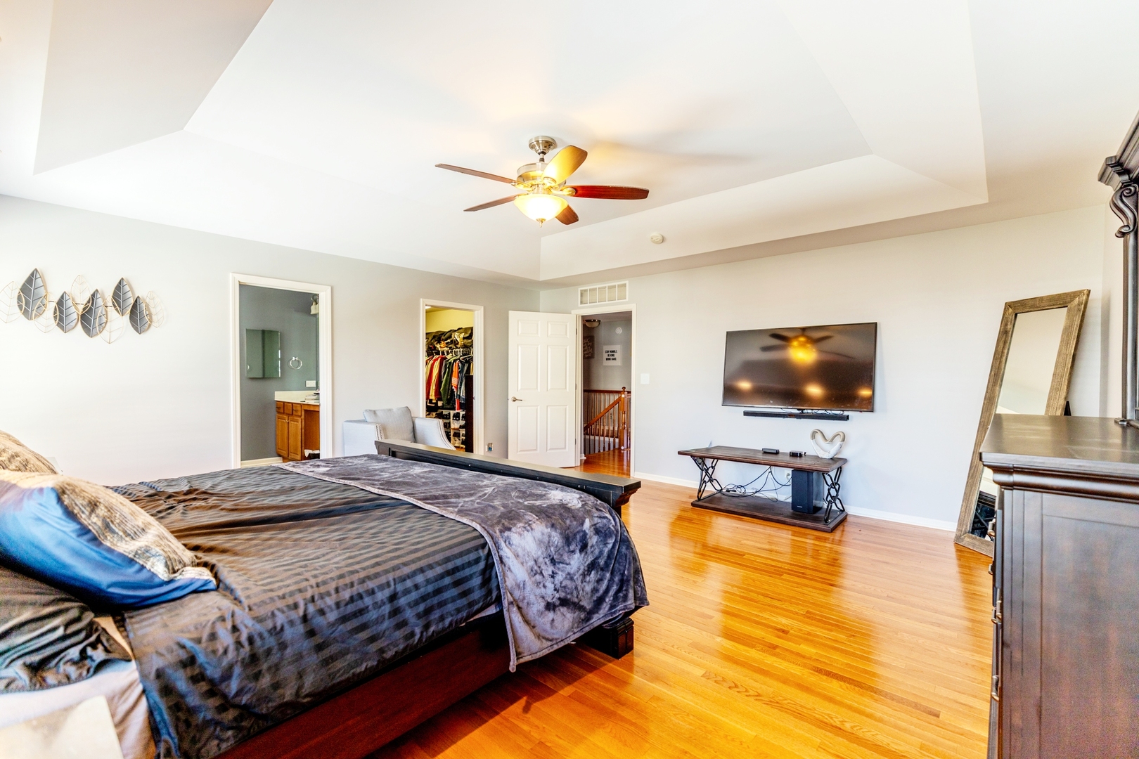 125 N Spruce Avenue, Wood Dale, IL 60191