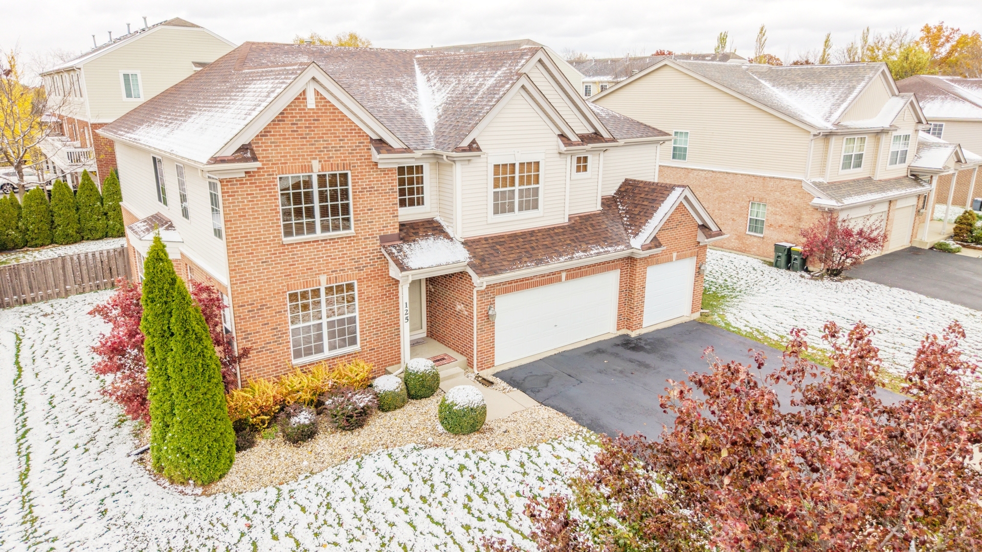 125 N Spruce Avenue, Wood Dale, IL 60191