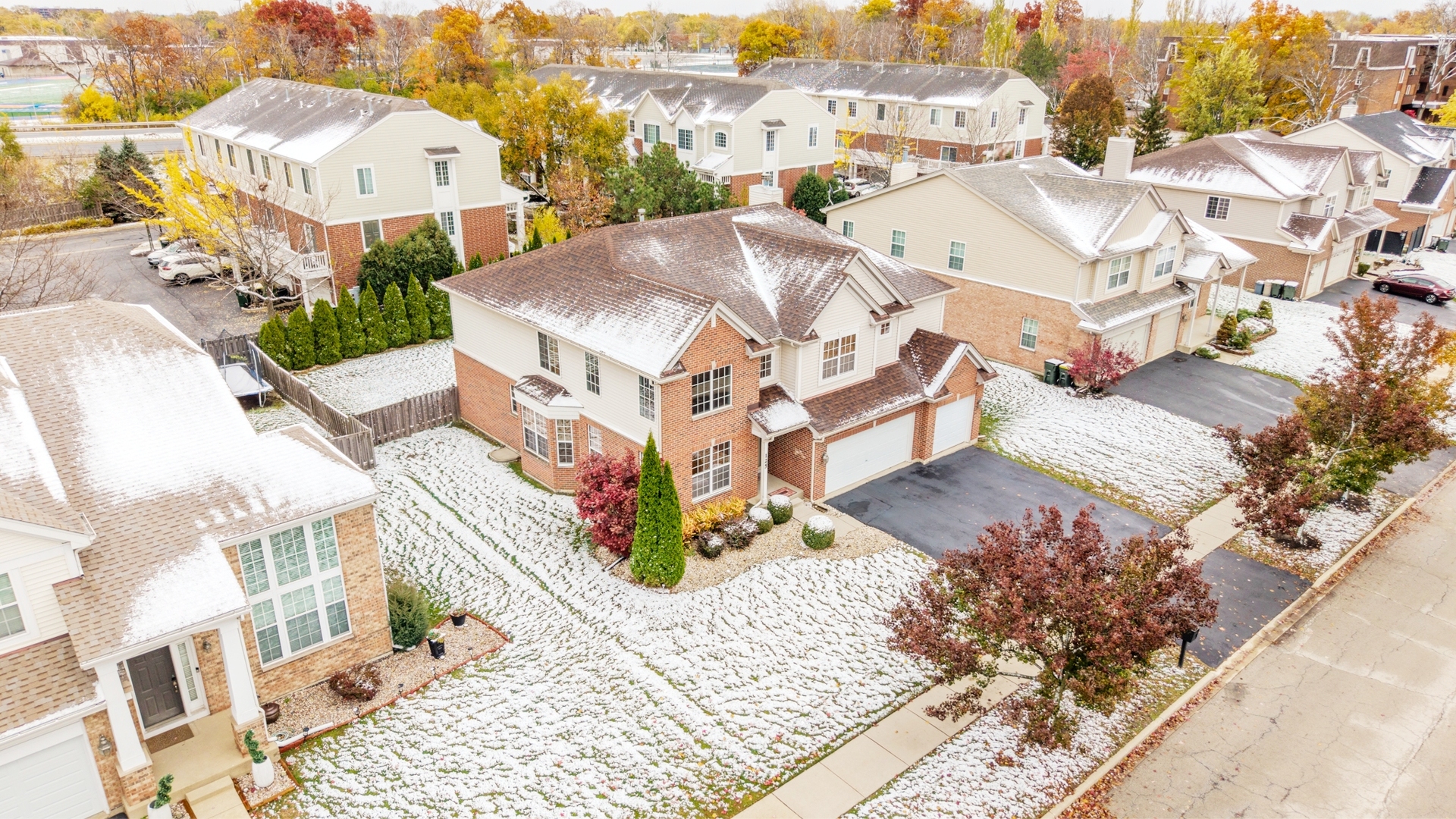 125 N Spruce Avenue, Wood Dale, IL 60191