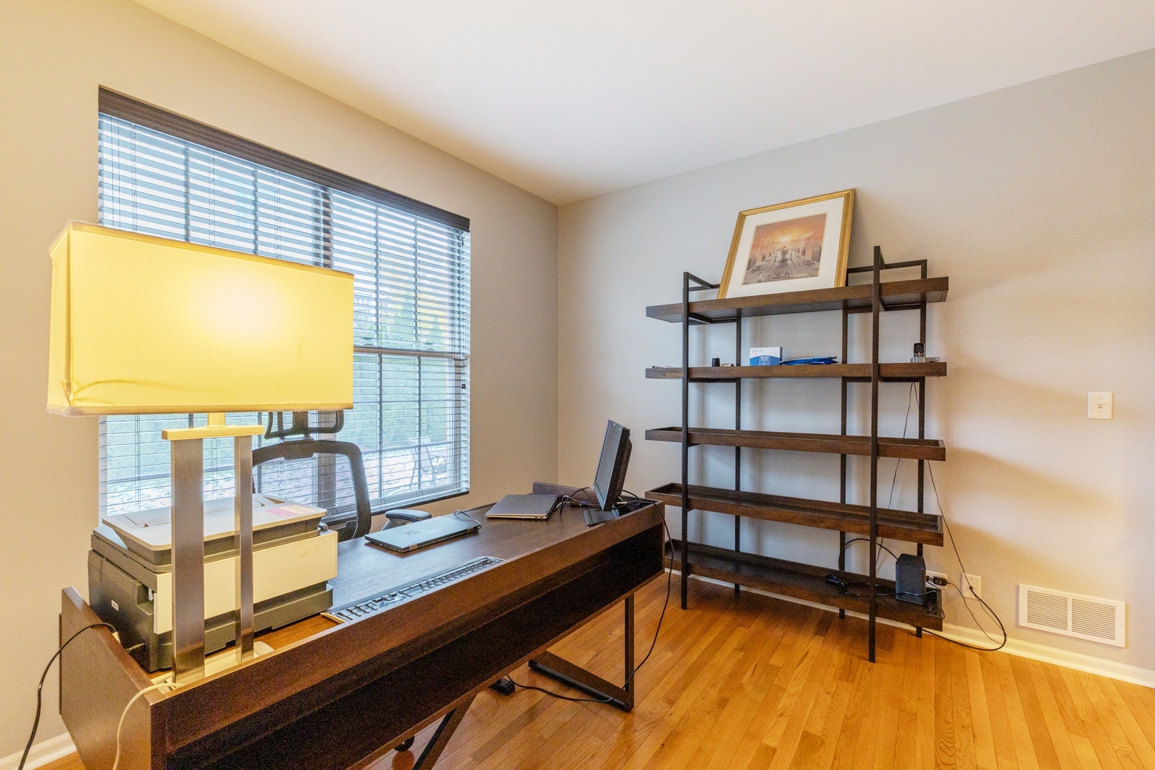 125 N Spruce Avenue, Wood Dale, IL 60191