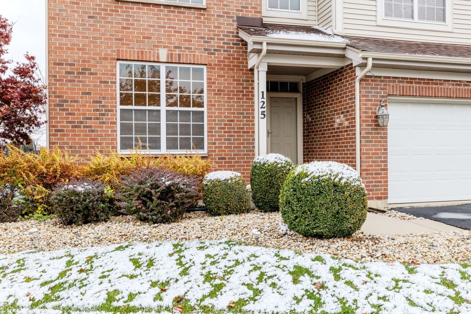 125 N Spruce Avenue, Wood Dale, IL 60191