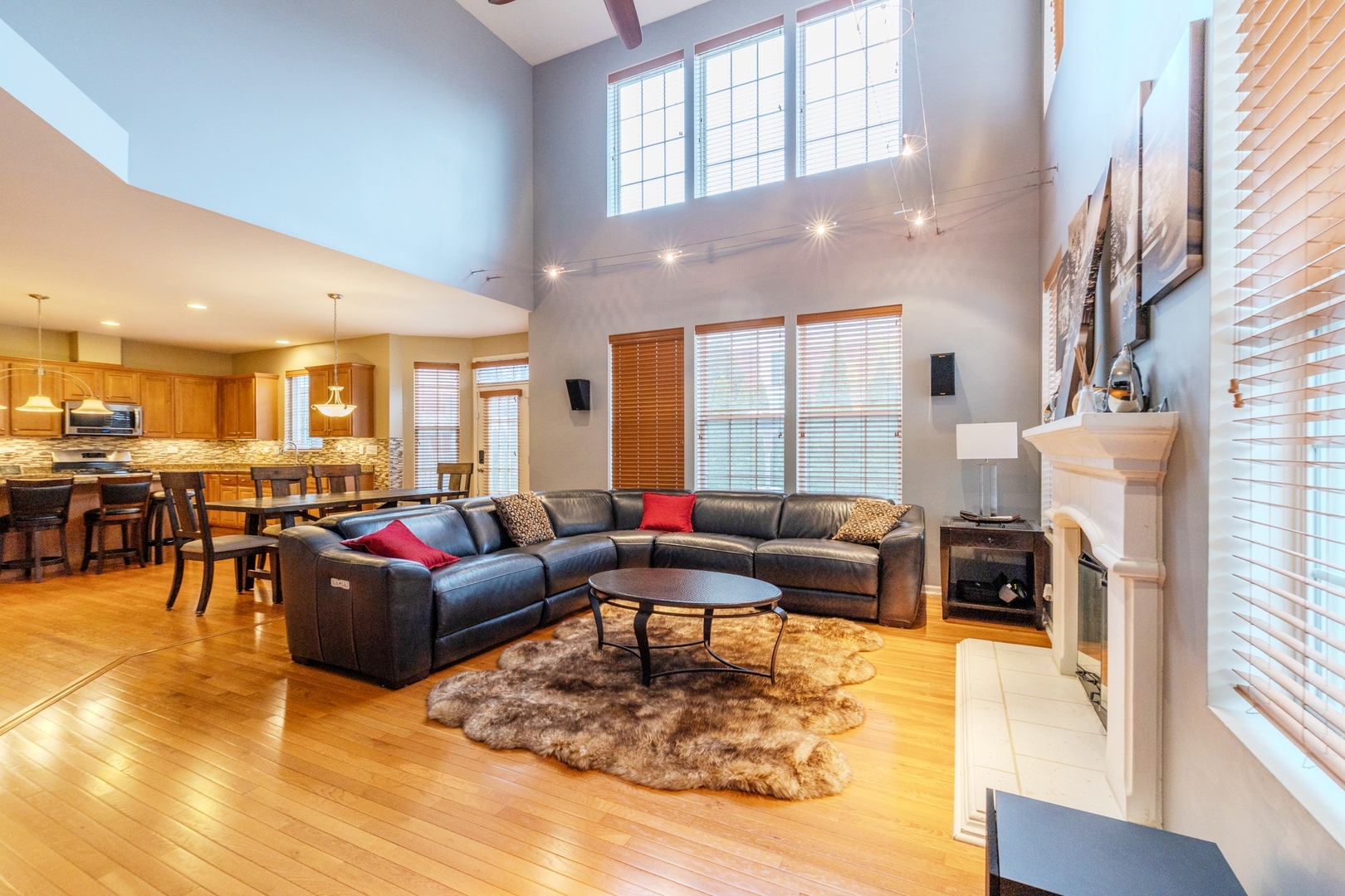 125 N Spruce Avenue, Wood Dale, IL 60191