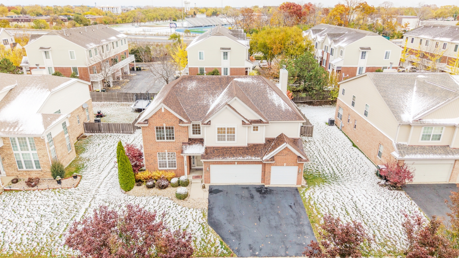 125 N Spruce Avenue, Wood Dale, IL 60191