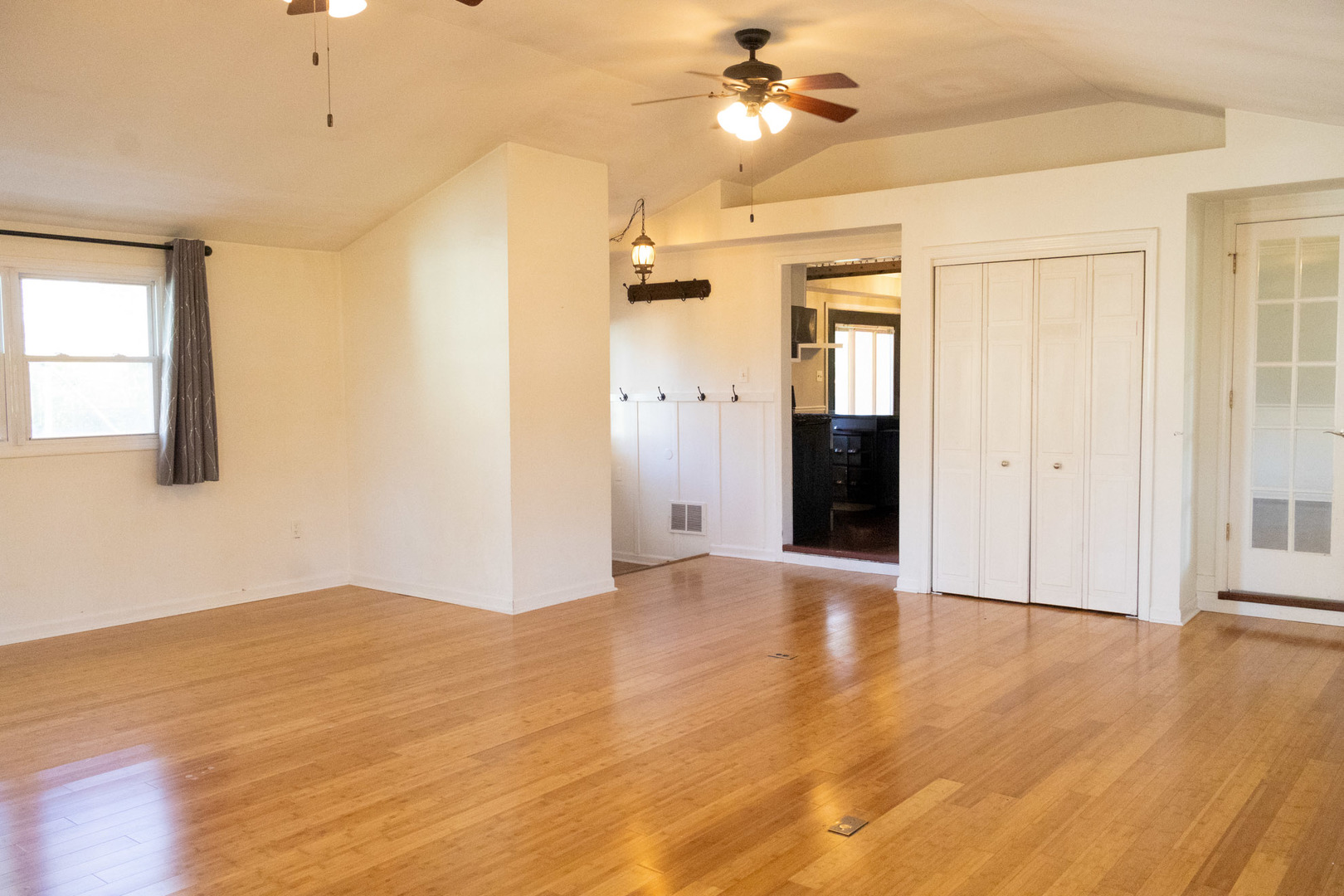 21303 S 93rd Avenue, Frankfort, IL 60423