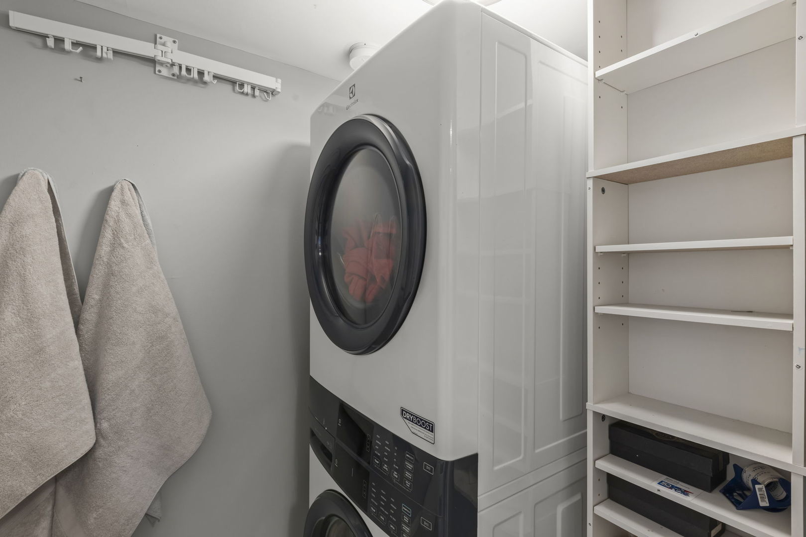 903 Old Oak Circle, Algonquin, IL 60102