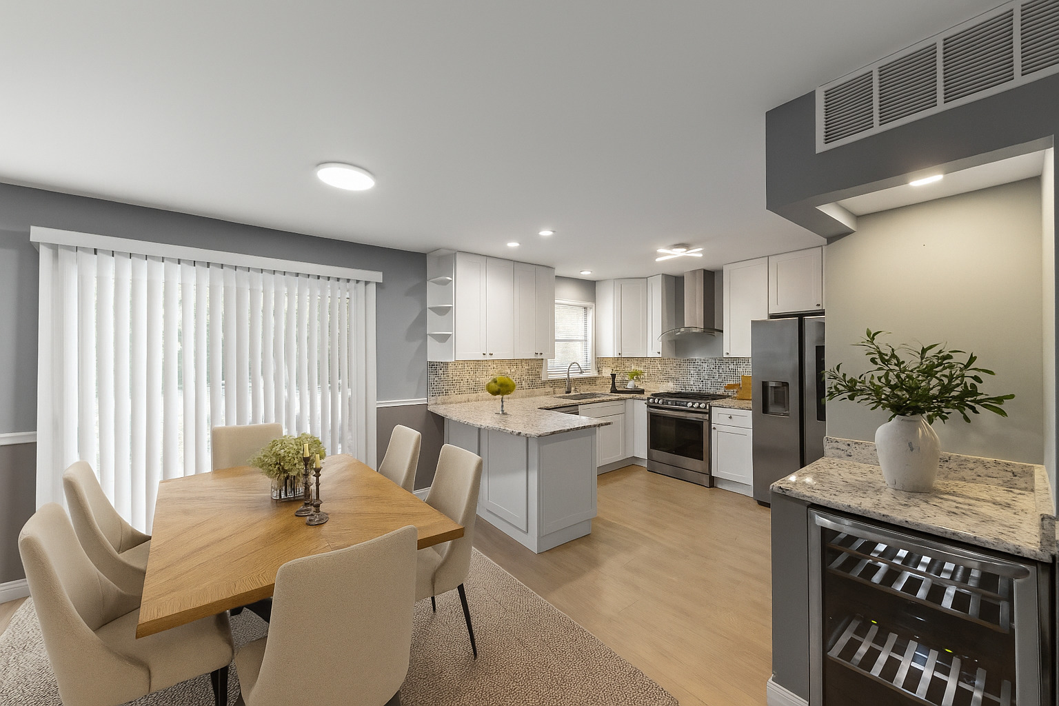 903 Old Oak Circle, Algonquin, IL 60102