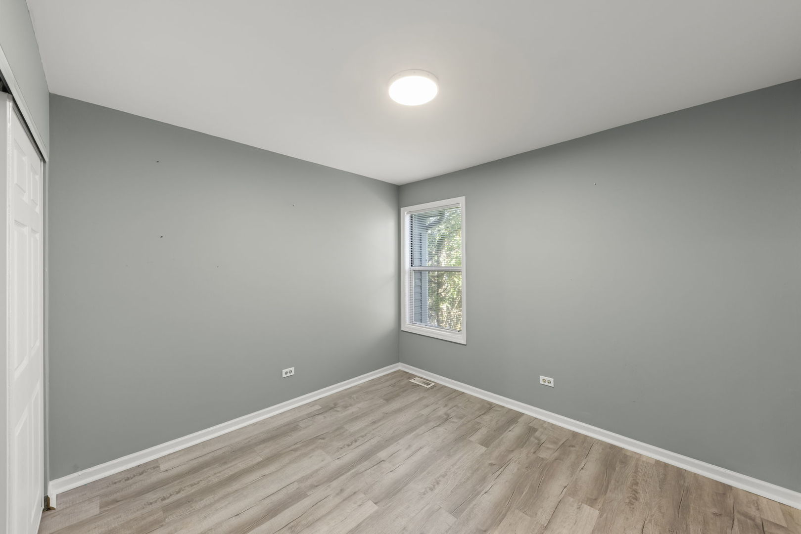 903 Old Oak Circle, Algonquin, IL 60102