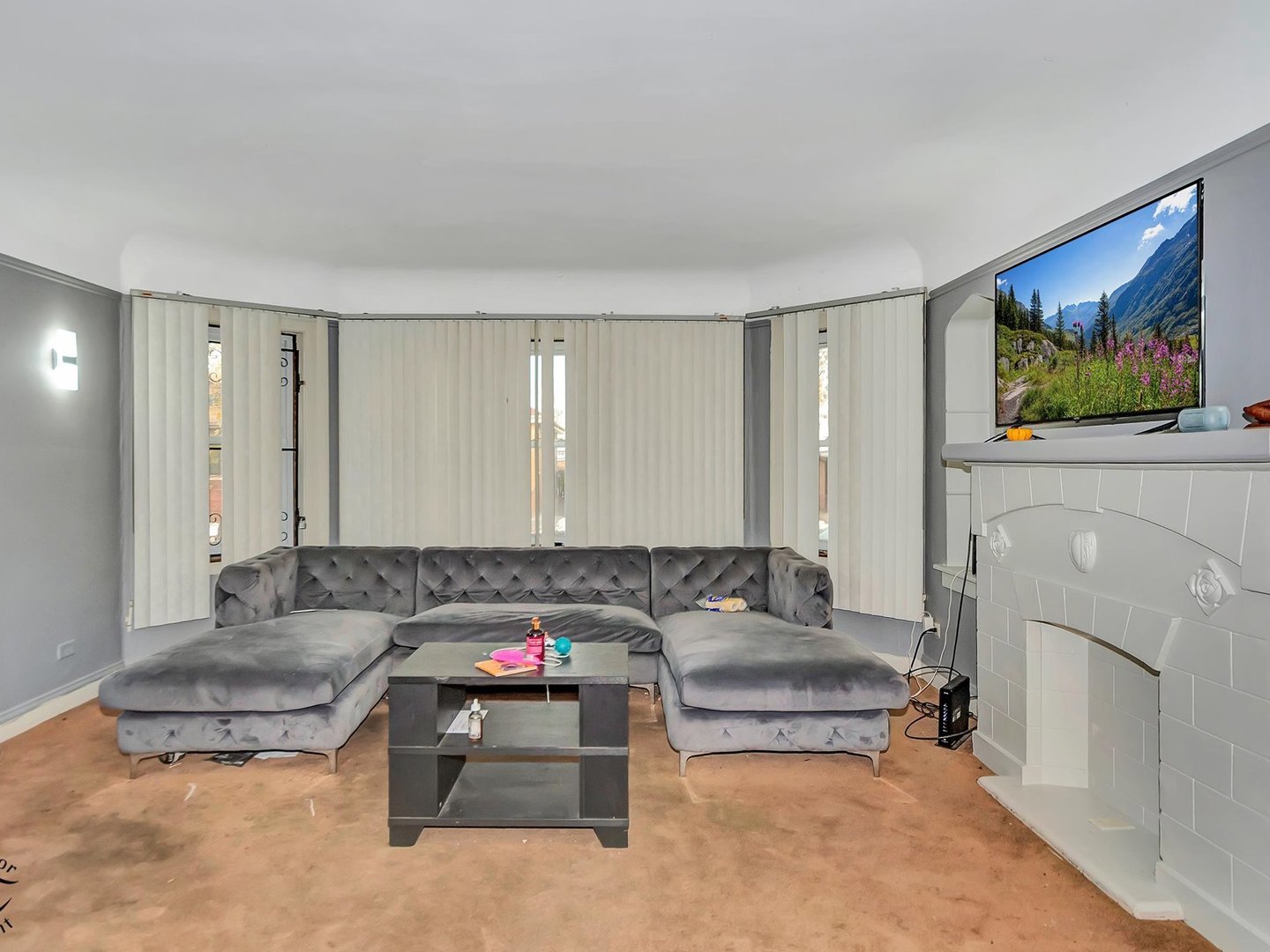 9534 S Bishop Street, Chicago, IL 60643