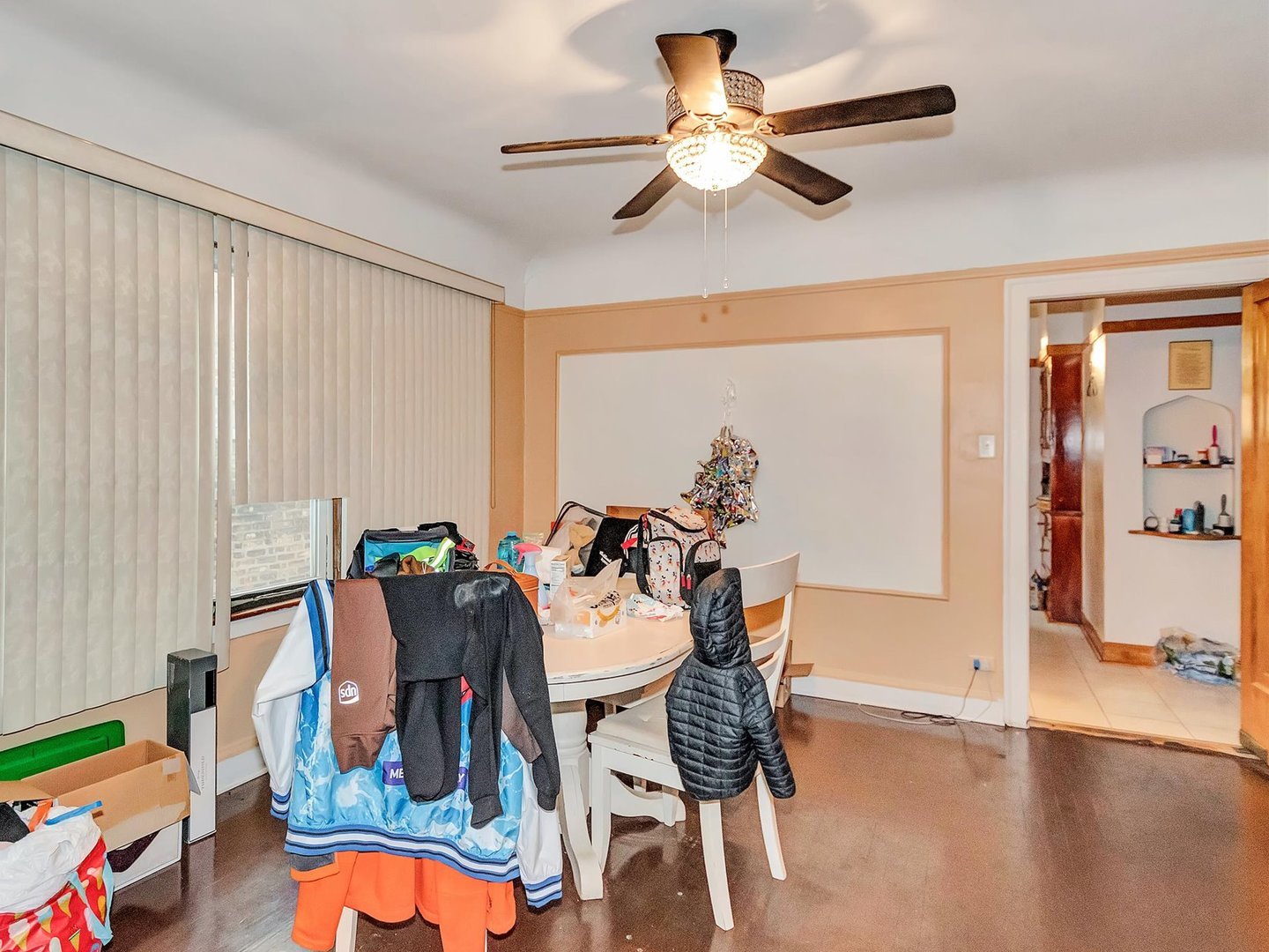 9534 S Bishop Street, Chicago, IL 60643