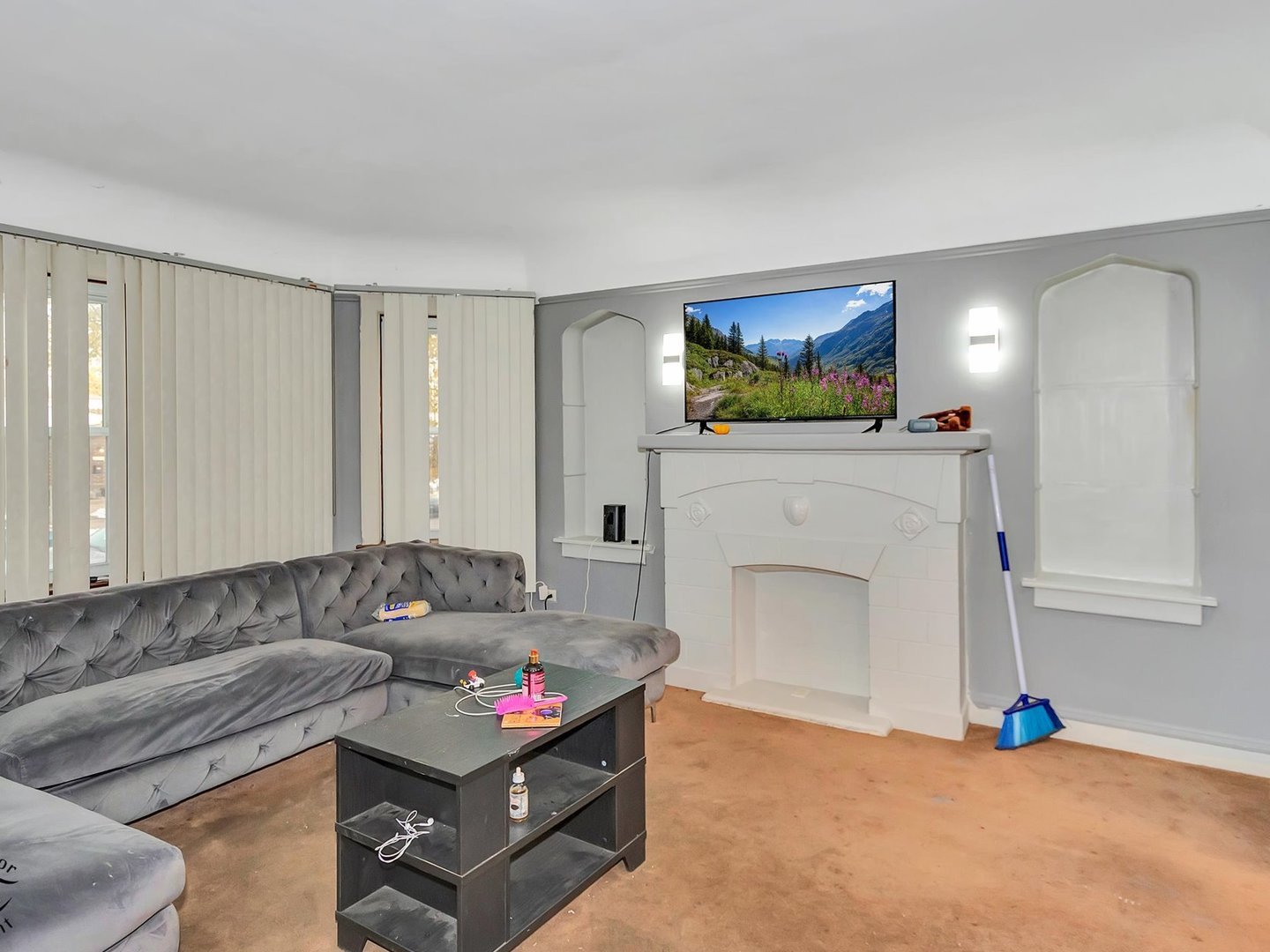 9534 S Bishop Street, Chicago, IL 60643