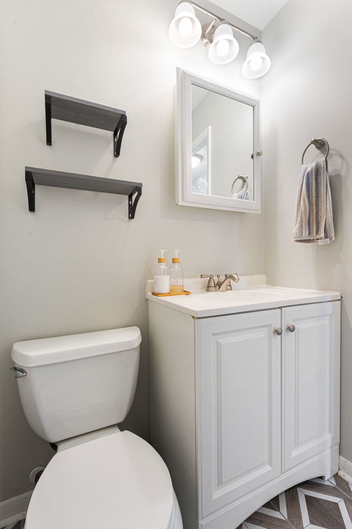 420 Berkshire Avenue, Romeoville, IL 60446