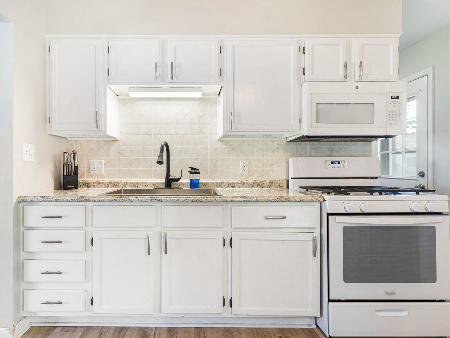 420 Berkshire Avenue, Romeoville, IL 60446