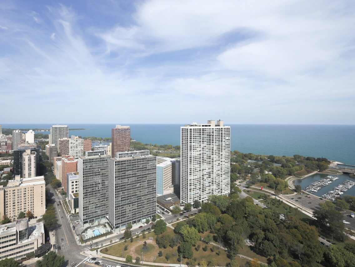 2650 N Lakeview Avenue #3101, Chicago, IL 60614