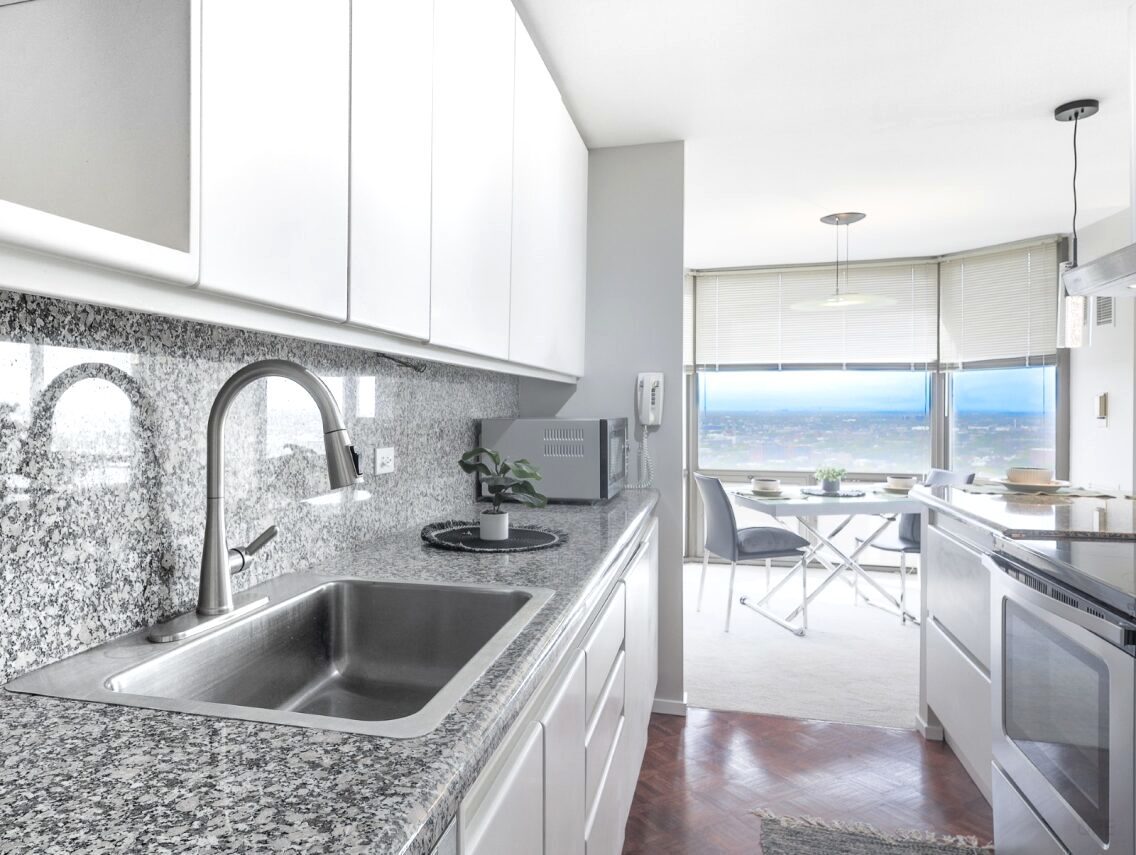 2650 N Lakeview Avenue #3101, Chicago, IL 60614