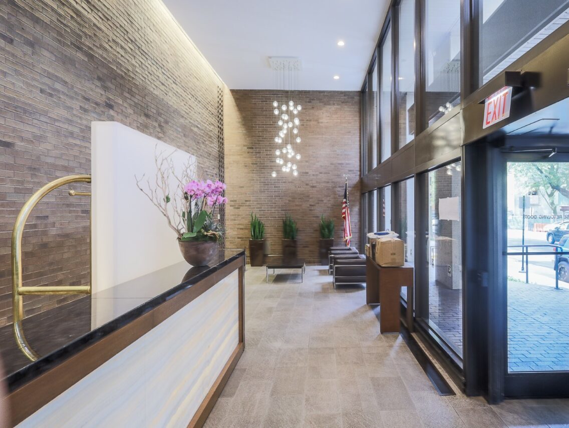 2650 N Lakeview Avenue #3101, Chicago, IL 60614