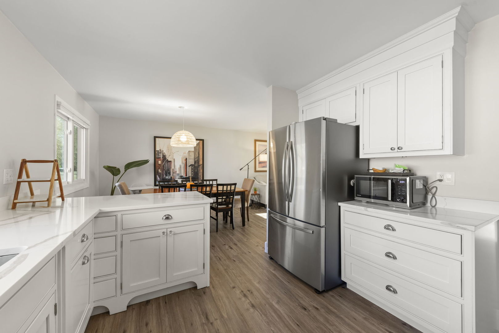 30W260 Holyoke Court, Warrenville, IL 60555