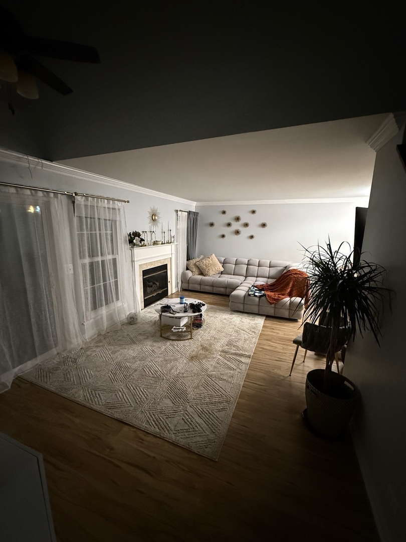 1063 Stillwater Road #1063, Elgin, IL 60120