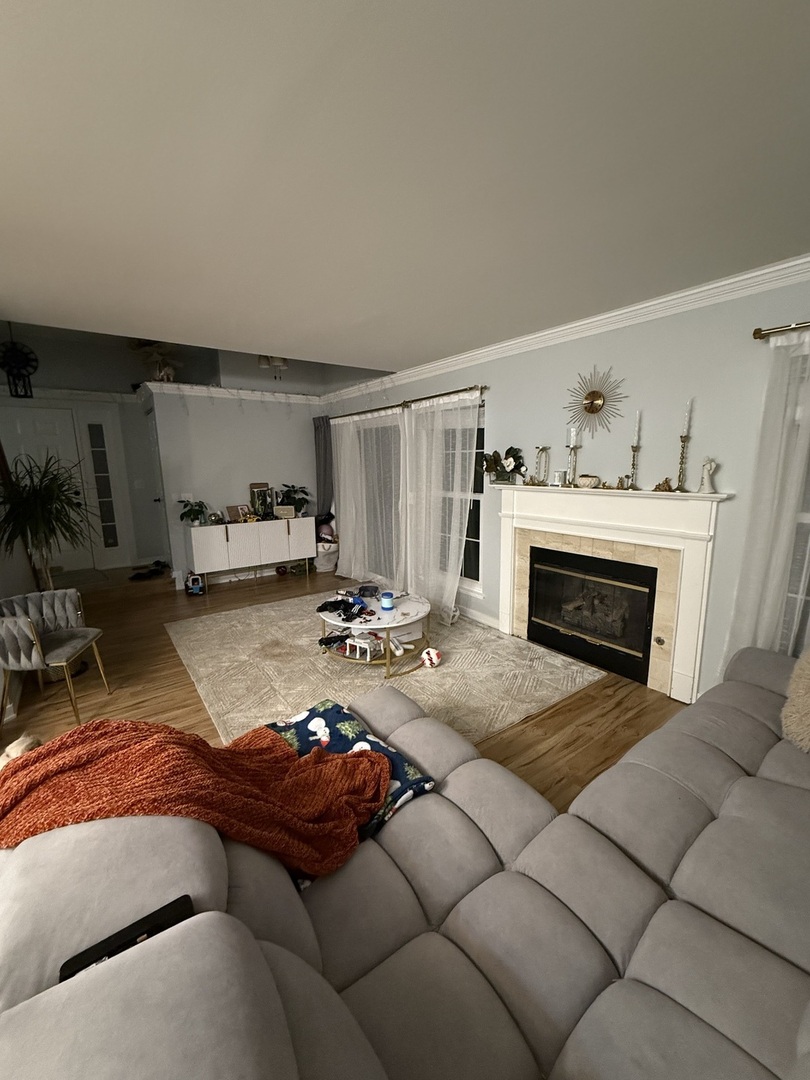 1063 Stillwater Road #1063, Elgin, IL 60120