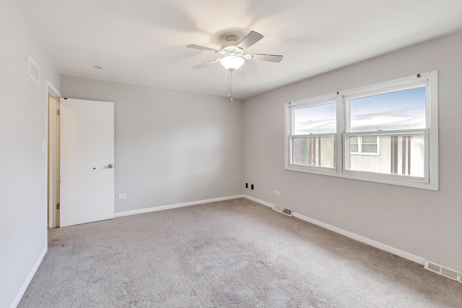 10438 Major Avenue, Oak Lawn, IL 60453