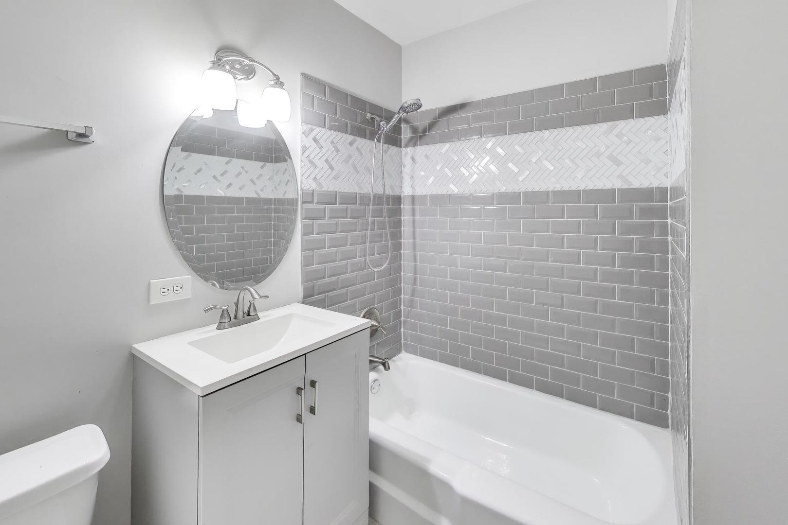 10438 Major Avenue, Oak Lawn, IL 60453