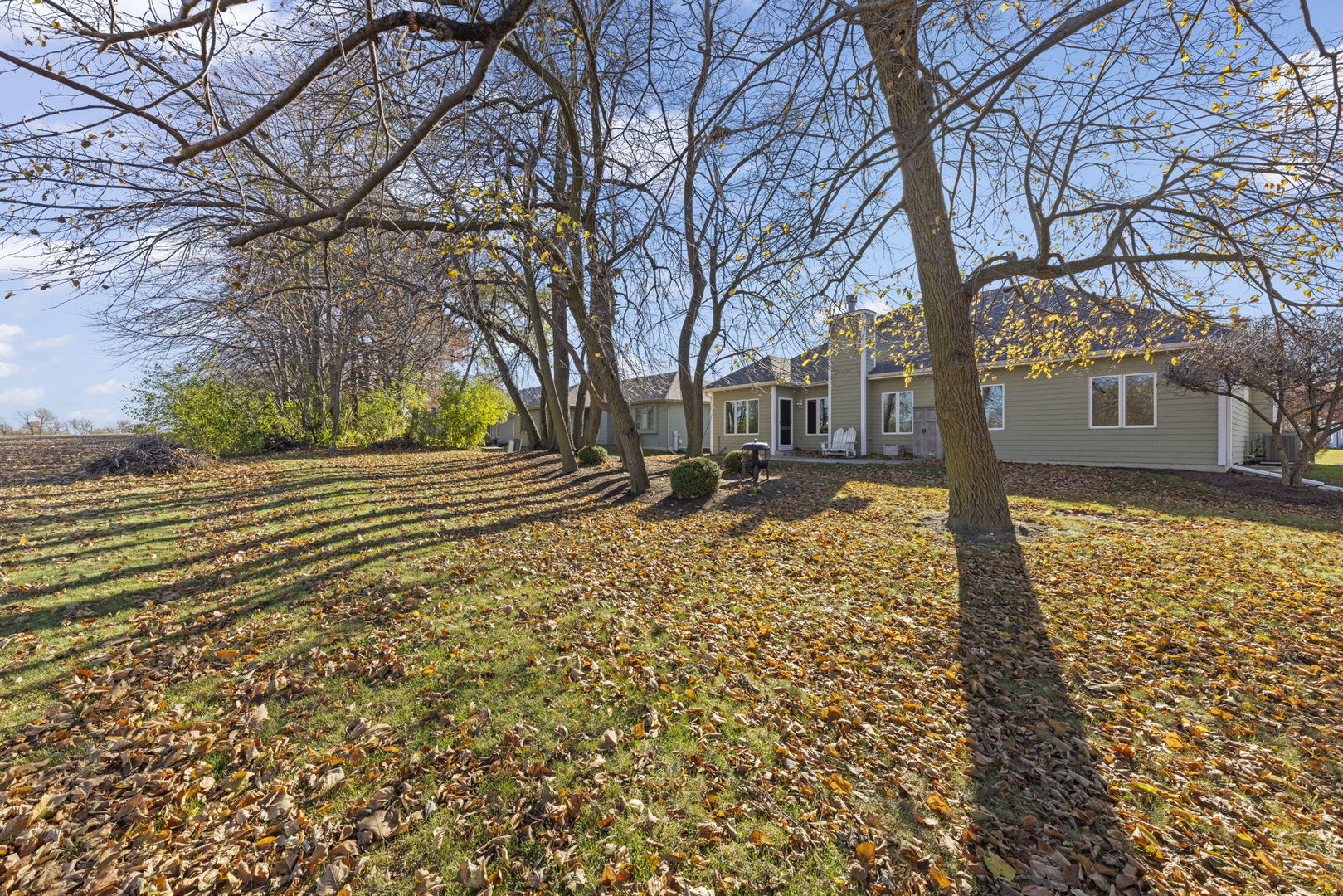 674 Friar Drive, Aurora, IL 60505