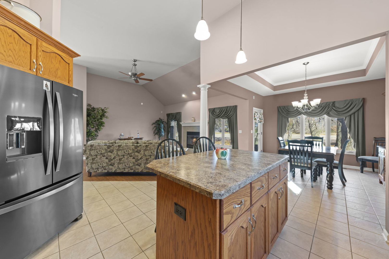 674 Friar Drive, Aurora, IL 60505