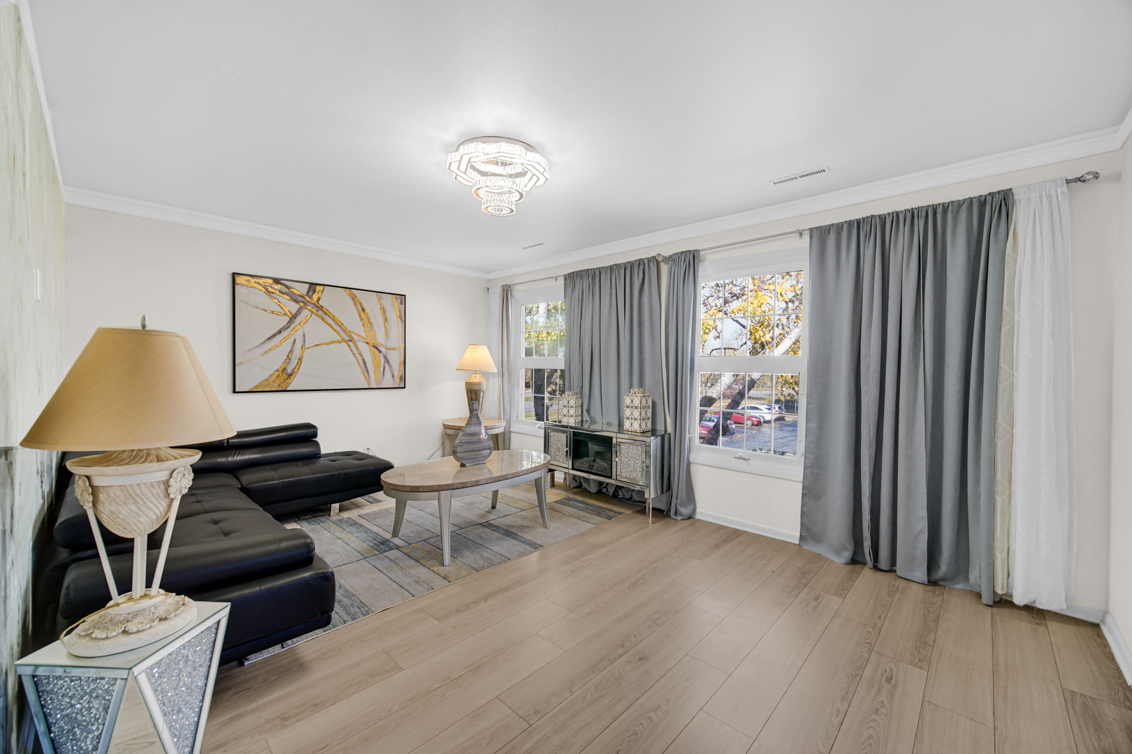 521 Coventry Lane #12, Crystal Lake, IL 60014