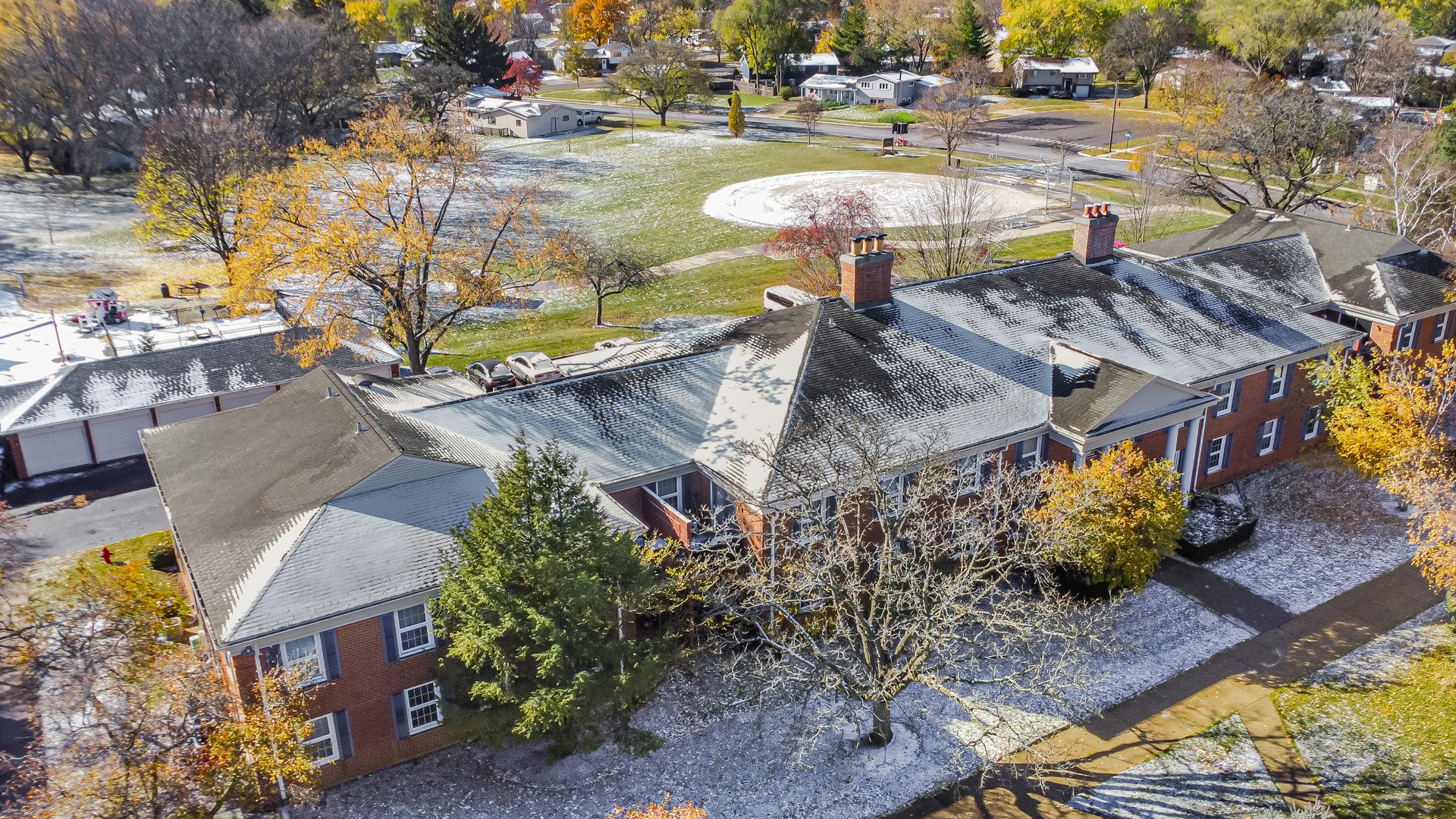 521 Coventry Lane #12, Crystal Lake, IL 60014