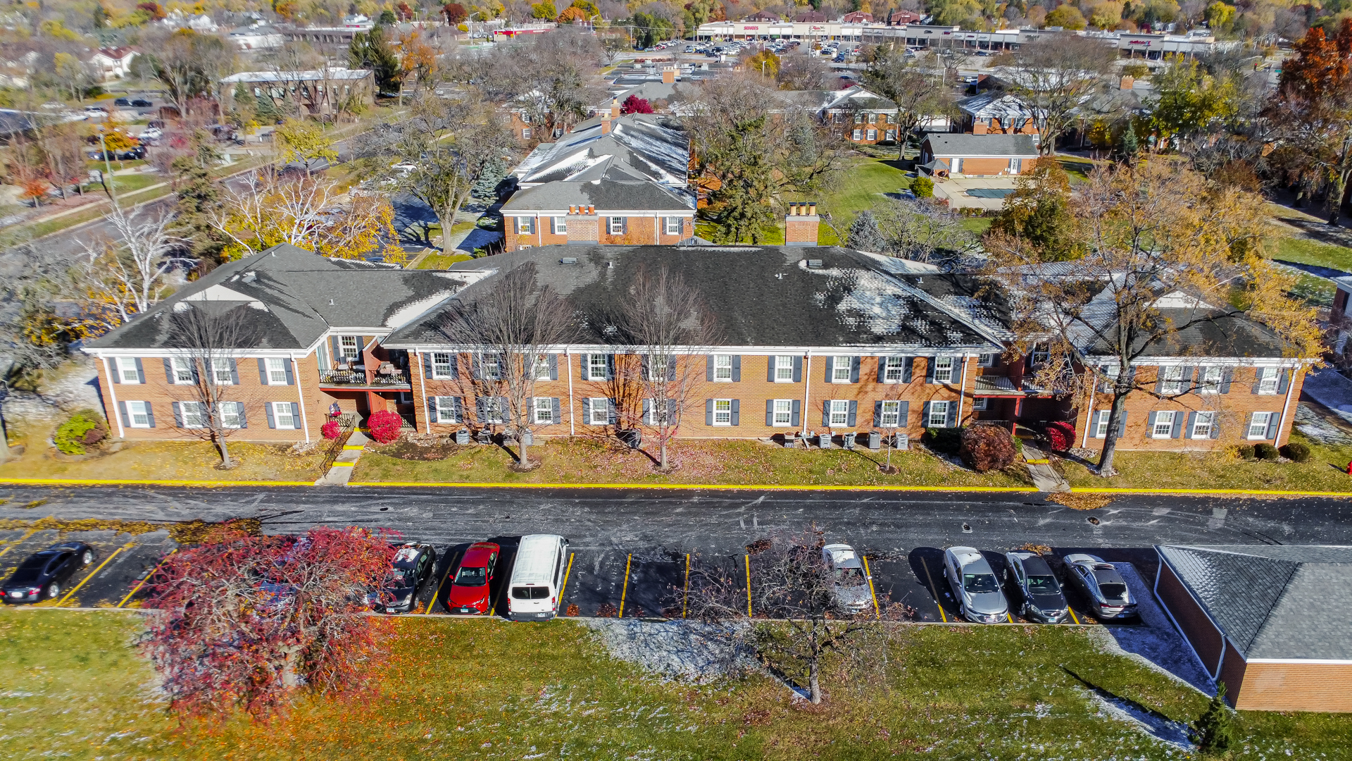 521 Coventry Lane #12, Crystal Lake, IL 60014