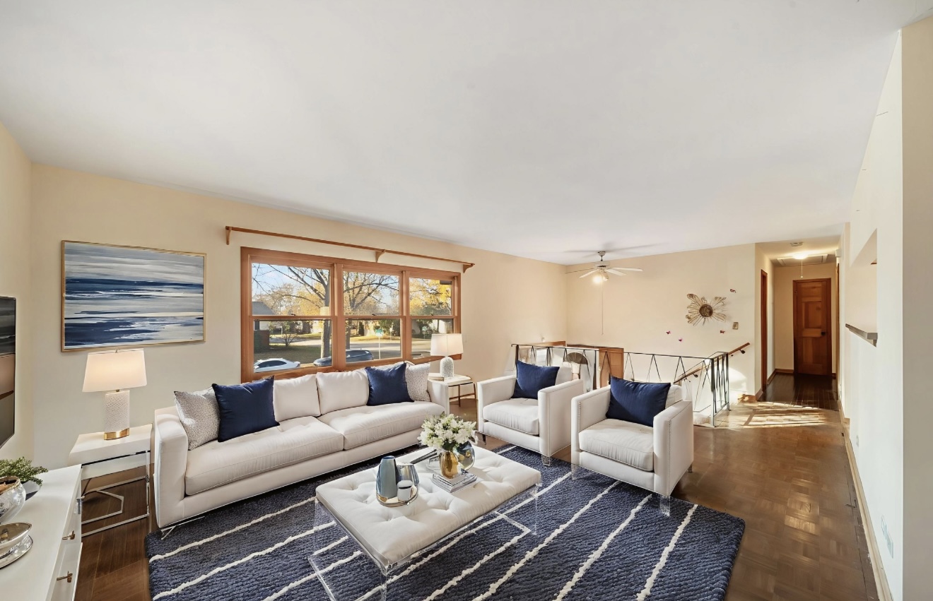 6623 Patton Drive, Woodridge, IL 60517