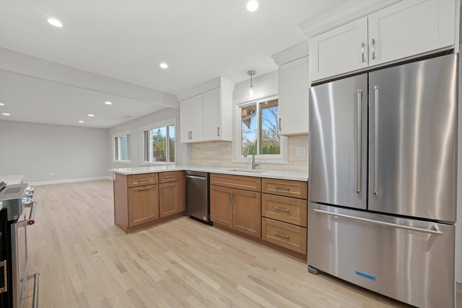 7925 William Drive, Willowbrook, IL 60527